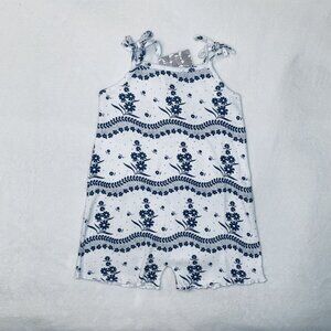4T NWT Kate Quinn Romper (Lace Pattern)
